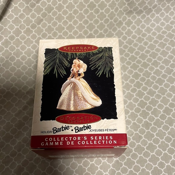 Barbie Holiday Vtg 994 Holiday Barbie Hallmark Keepsake Ornament
